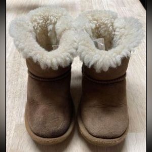 Girls Uggs Boots